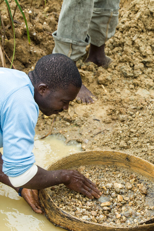 Diamond community in Africa
